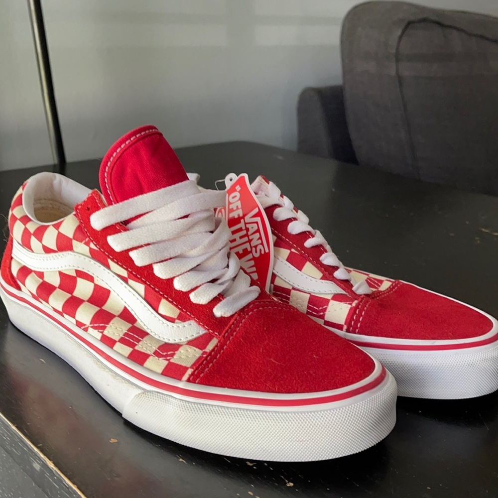 BNWT Vans chex oldskool